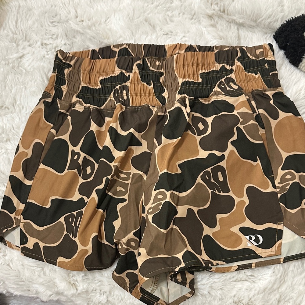 Duck hunt shorts Fallon Taylor